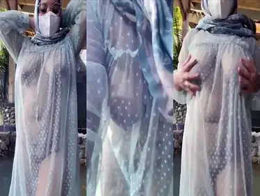 Bokep Jilbab Baju Transparan Outdoor Amatir poster