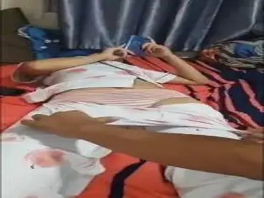 Dokumentasi Gadis Cantik Pasrah Di Kasur poster