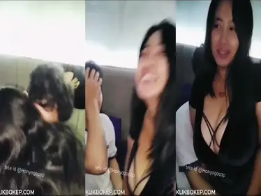 Gadis Kiki Cantik Pasrah Kasur Threesome poster