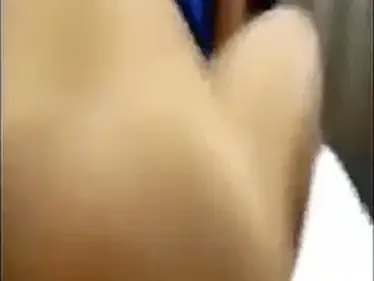 Ukhti Tante Hijab Baju Biru Cantik Pasrah Kasur Hotel poster